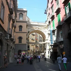 Incanto A Chiaia Naples
