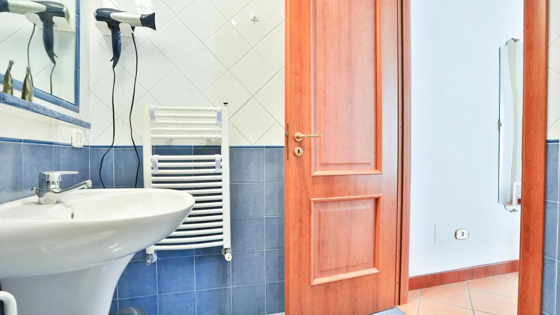 Chiaia Sea View Gem Apartment Naples Italy